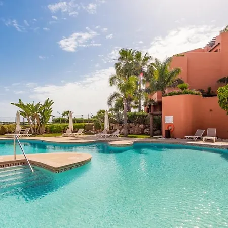 Beachfront Duplex Penthouse With Stunning Sea Views Appartement *
